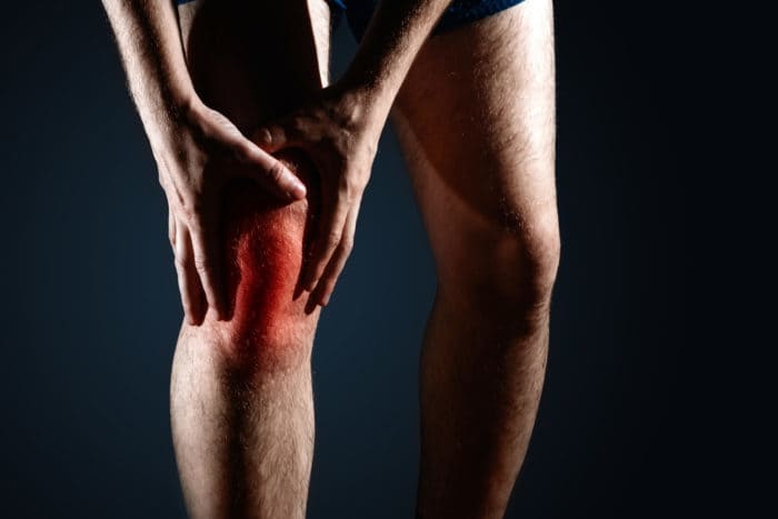 συμπτώματα φλεγμονής της άρθρωσης του γόνατος